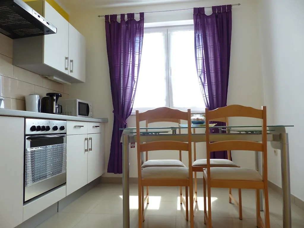 Apartments Lucefinka Banjole